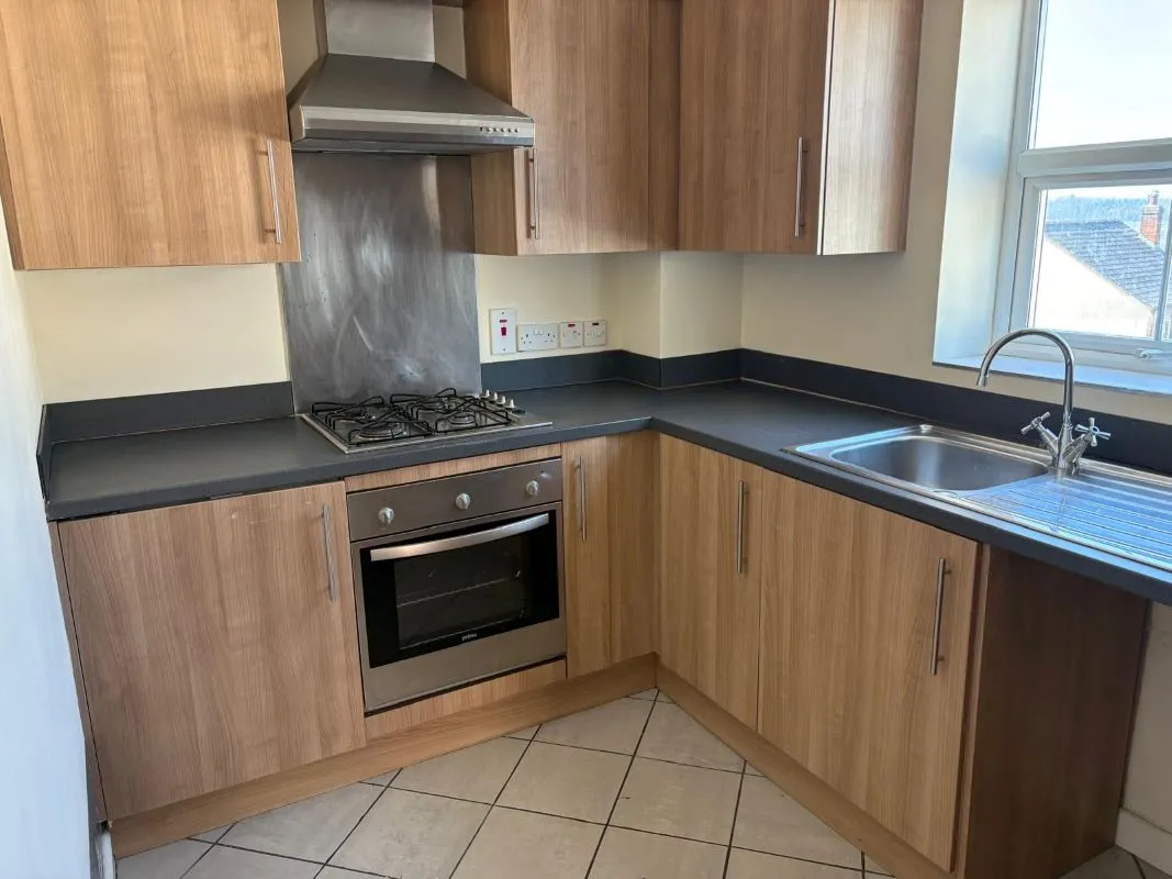 29 Market Street, Cinderford, Gloucestershire, GL14 2RT - Online Auctions