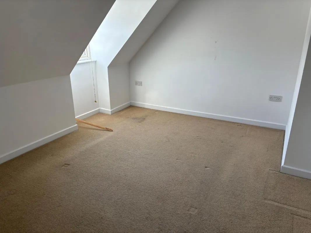 29 Market Street, Cinderford, Gloucestershire, GL14 2RT - Online Auctions