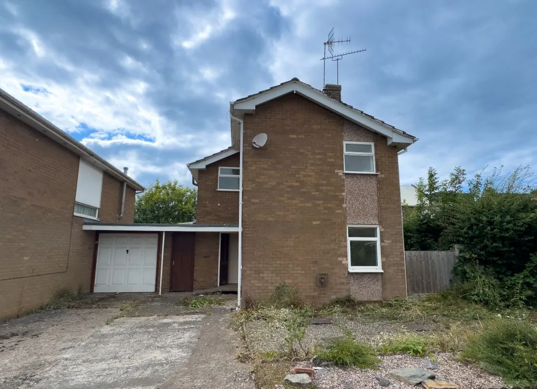 Buckley, Clwyd, CH7 2HS - Online Auctions