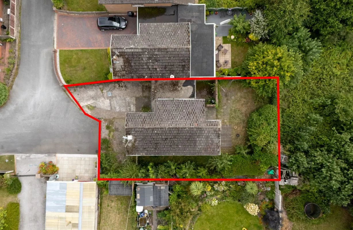 Buckley, Clwyd, CH7 2HS - Online Auctions
