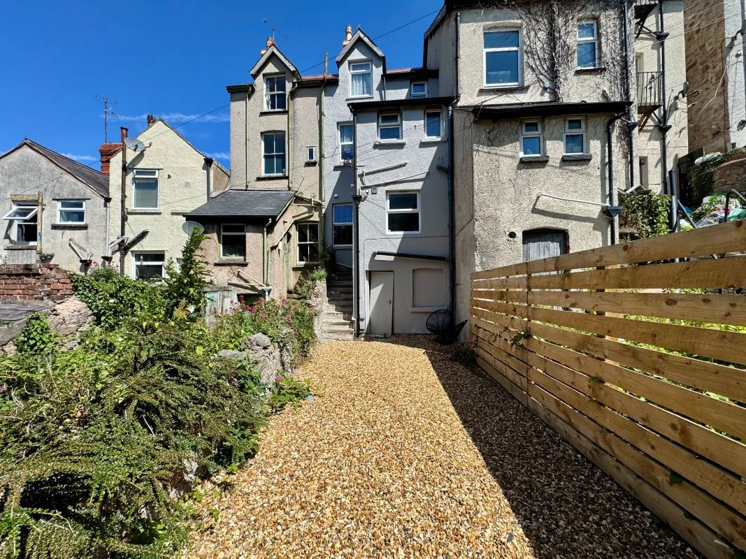 Old Colwyn, Colwyn Bay, Clwyd, LL29 9LP - Online Auctions