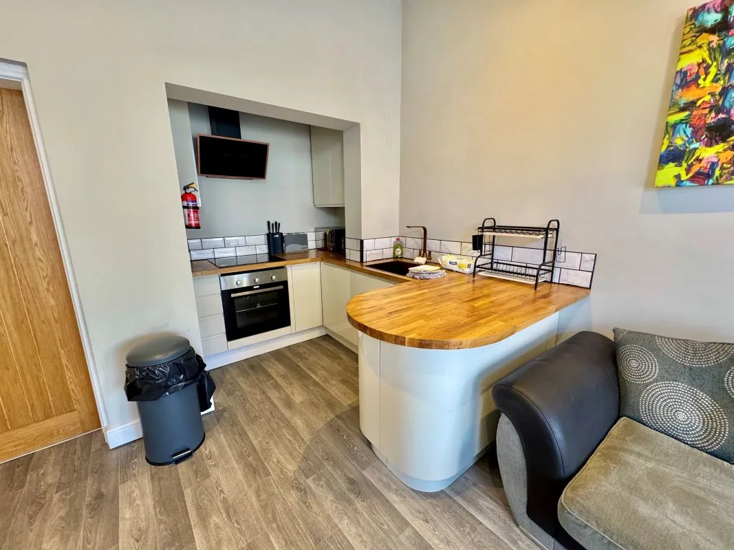 Old Colwyn, Colwyn Bay, Clwyd, LL29 9LP - Online Auctions