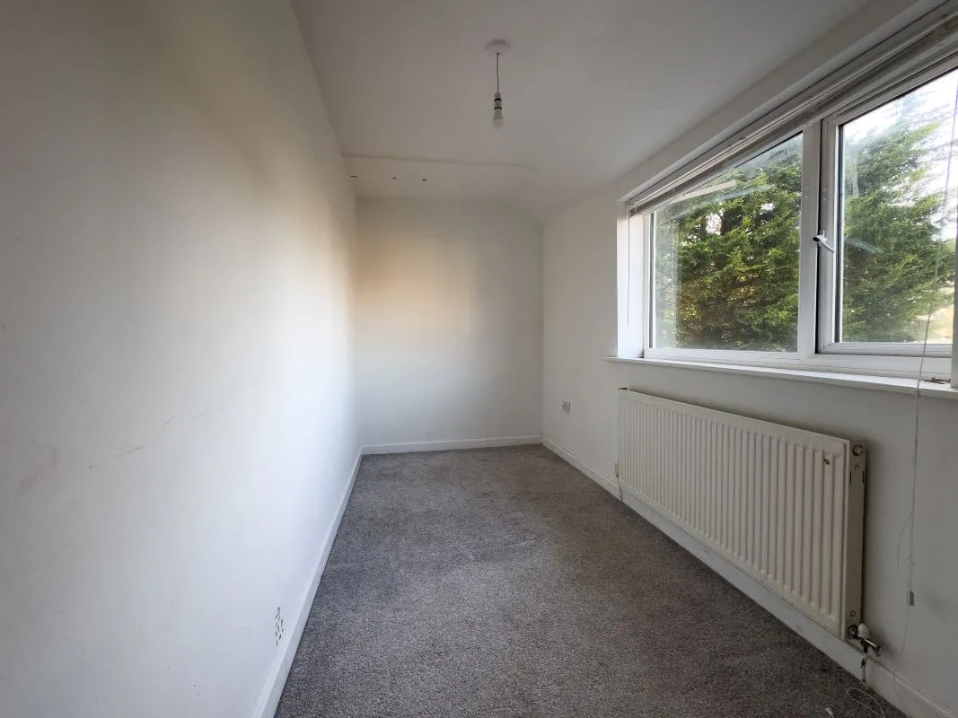 Buckley, Clwyd, CH7 2HD - Online Auctions