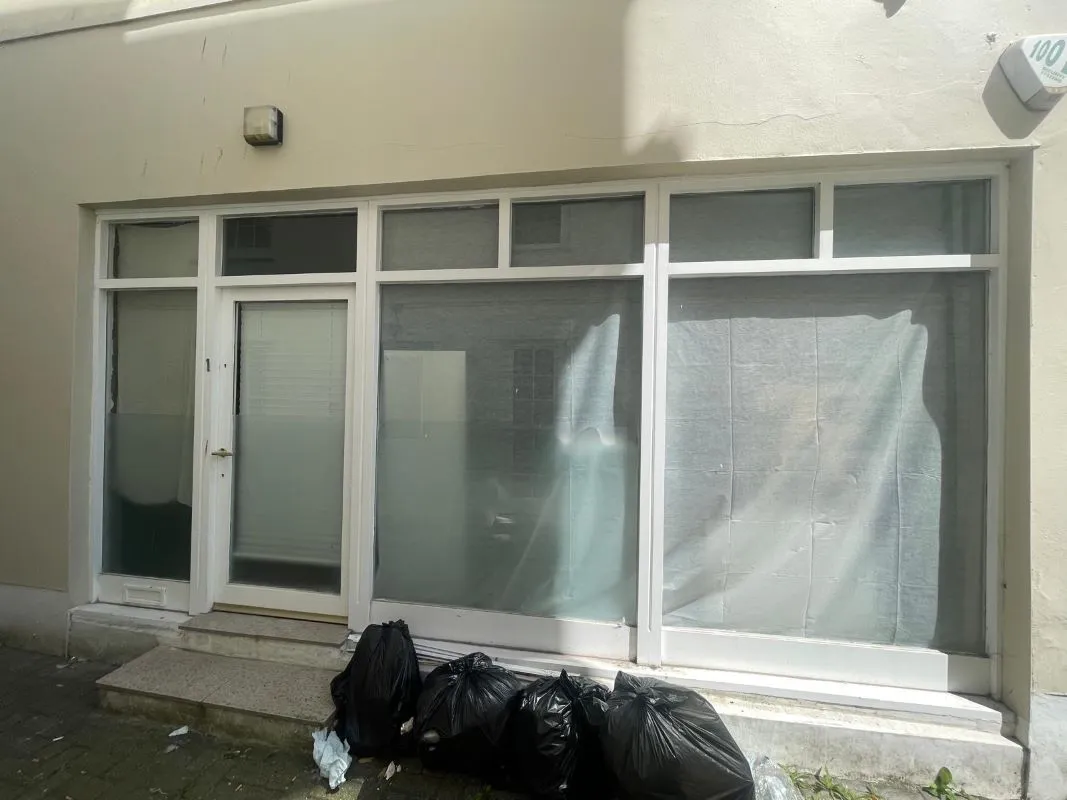 Mount Stuart Arcade, Cardiff, Glamorgan, CF10 5ES - Online Auctions