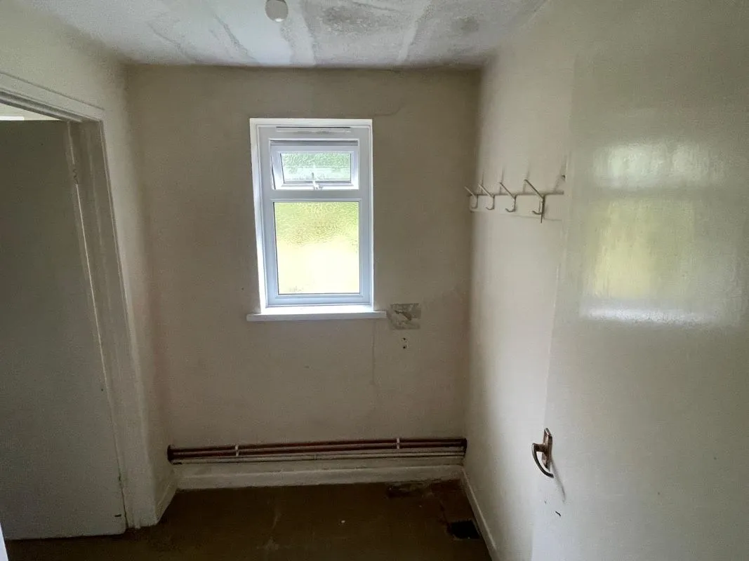 High Street, Sennybridge, Powys, LD3 8PG - Online Auctions