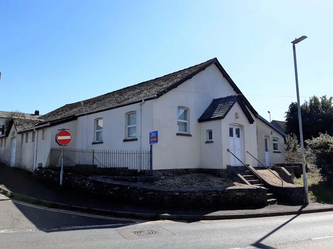 High Street, Sennybridge, Powys, LD3 8PG - Online Auctions