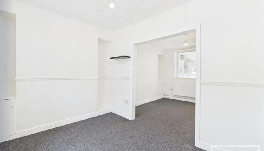 Pritchard Street, Treharris, Merthyr Tydfil, CF46 5HS - Online Auctions