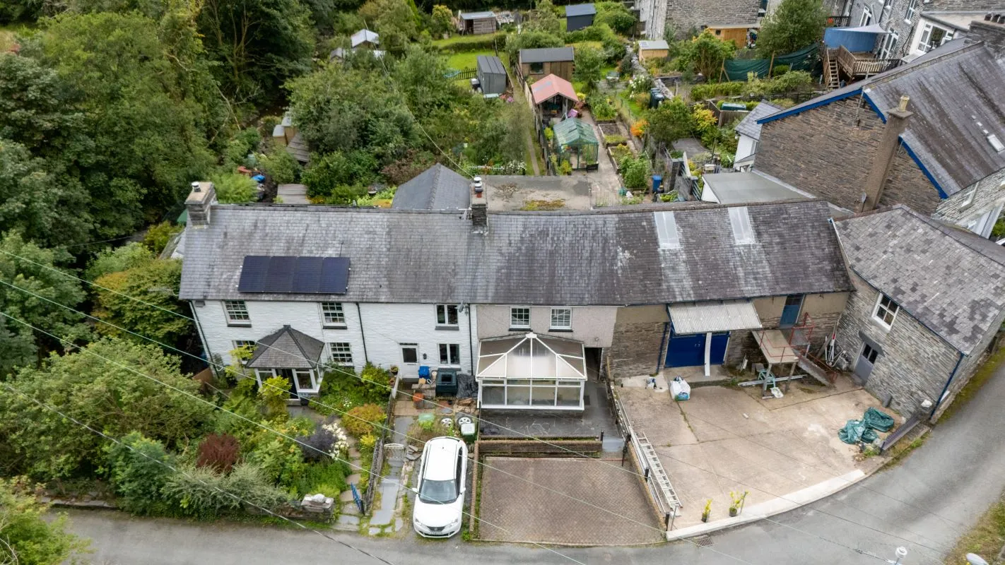 Upper Corris, Machynlleth, Powys, SY20 9BY - Online Auctions