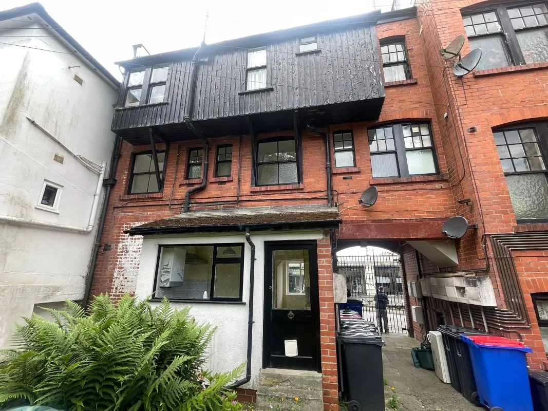 Sunnycroft, Llandrindod Wells, Powys, LD1 5HU - Online Auctions