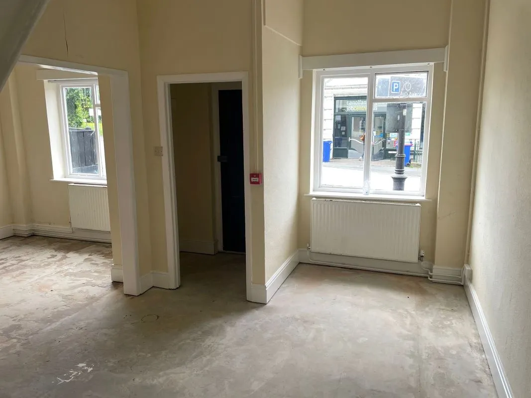 Sunnycroft, Llandrindod Wells, Powys, LD1 5HU - Online Auctions