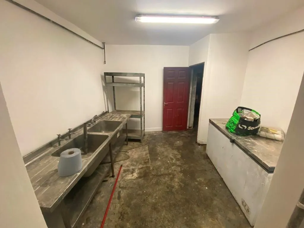 De Winton Street, Tonypandy, Rhondda Cynon Taff, CF40 2QX - Online Auctions