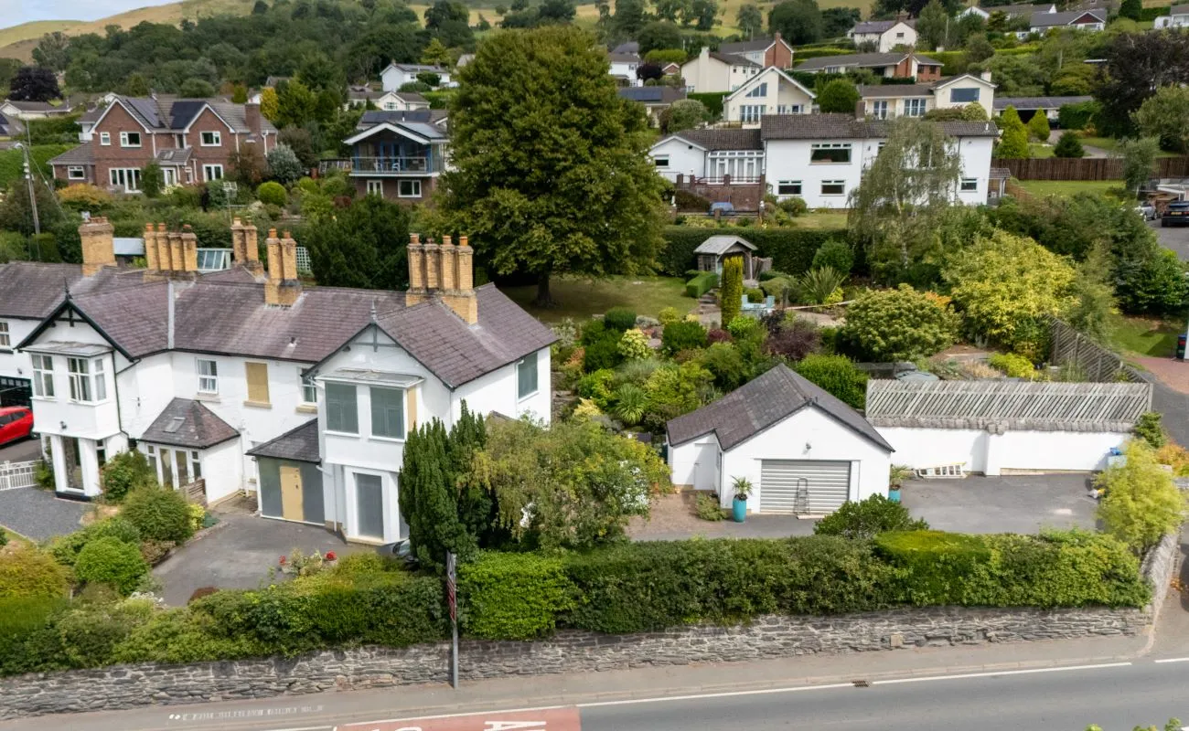 Llanbedr Dyffryn Clwyd, Ruthin, Clwyd, LL15 1UT - Online Auctions