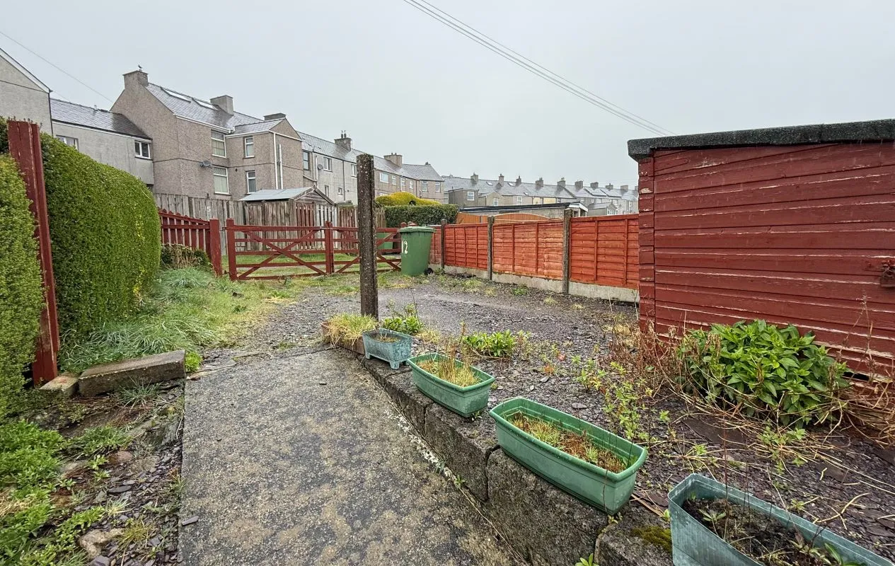 Penygroes, Caernarfon, Gwynedd, LL54 6NG - Online Auctions