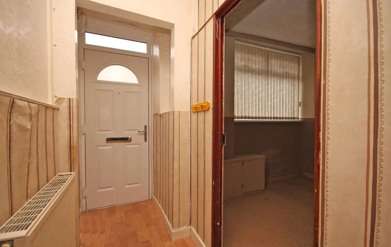 Penygroes, Caernarfon, Gwynedd, LL54 6NG - Online Auctions