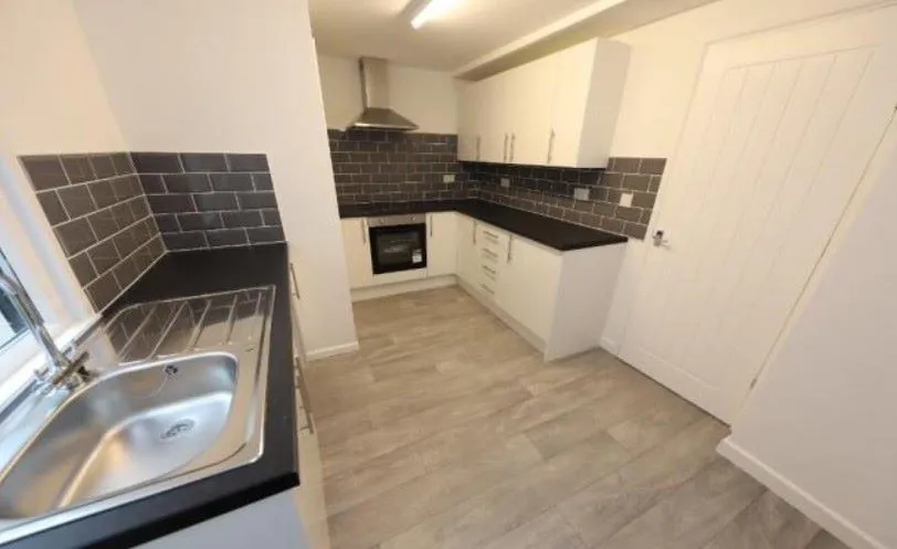 Aberfan, Merthyr Tydfil, CF48 4QW - Online Auctions