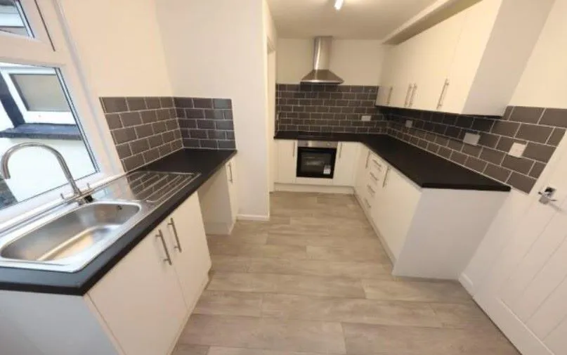 Aberfan, Merthyr Tydfil, CF48 4QW - Online Auctions
