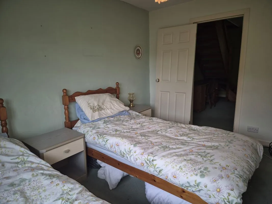 Talywern, Machynlleth, Powys, SY20 8NY - Online Auctions