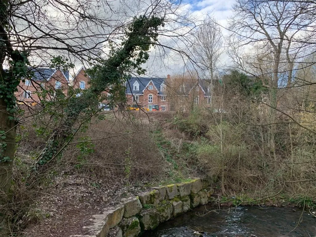 Ross Road, Abergavenny, Gwent, NP7 5LT - Online Auctions