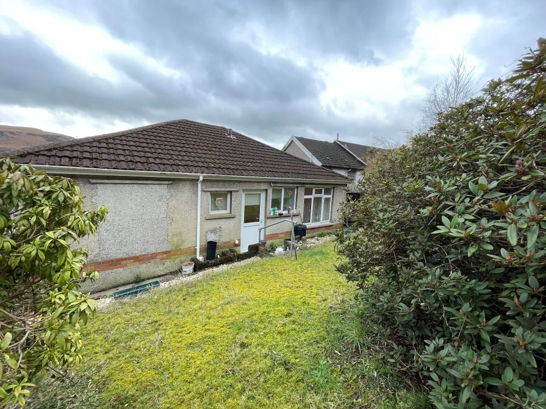 Salisbury Road, Abercynon, Mid Glamorgan, CF45 4NU - Online Auctions