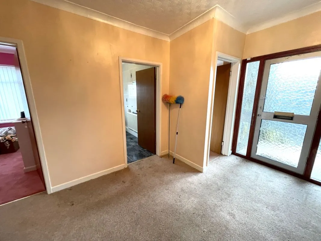 Salisbury Road, Abercynon, Mid Glamorgan, CF45 4NU - Online Auctions