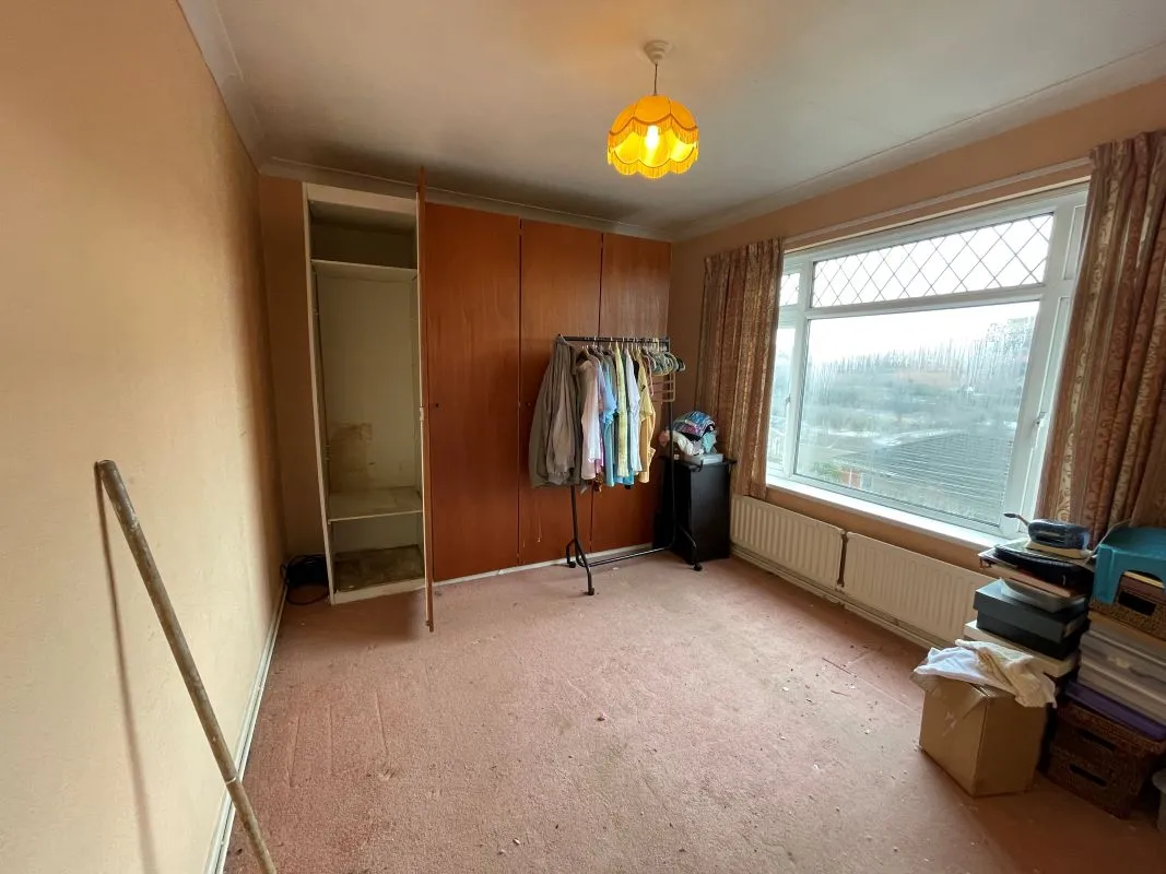 Salisbury Road, Abercynon, Mid Glamorgan, CF45 4NU - Online Auctions