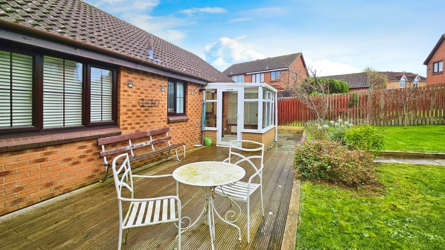 Property for Auction in Bedfordshire and Buckinghamshire - 20 Blaydon Close, Bletchley, Milton Keynes MK3 5LS