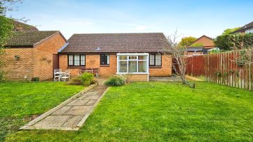 Property for Auction in Bedfordshire and Buckinghamshire - 20 Blaydon Close, Bletchley, Milton Keynes MK3 5LS