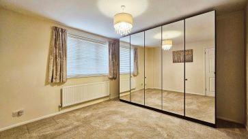 Property for Auction in Bedfordshire and Buckinghamshire - 20 Blaydon Close, Bletchley, Milton Keynes MK3 5LS