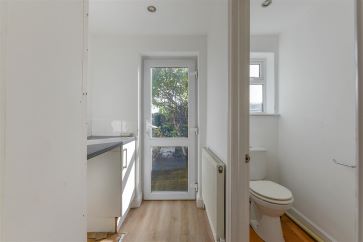Property for Auction in Bedfordshire and Buckinghamshire - 7 Austin Villas, Woodside Road, Watford, Hertfordshire WD25 0GD