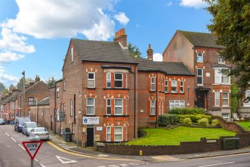 Property for Auction in Bedfordshire and Buckinghamshire - 1 London Road, Luton, Bedfordshire