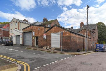 Property for Auction in Bedfordshire and Buckinghamshire - 1 London Road, Luton, Bedfordshire