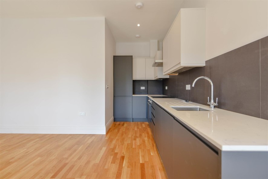 Property for Auction in Bedfordshire and Buckinghamshire - Flat 2, Wickham House, Cressex Road, High Wycombe, Buckinghamshire HP12 4FY