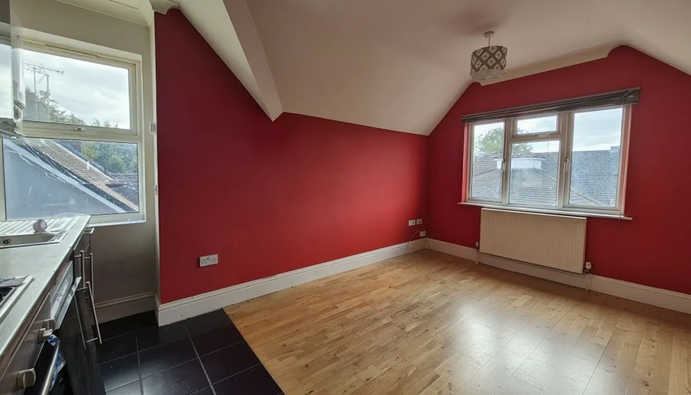 26 Marsh Road, Luton, Bedfordshire, LU3 2NH - Online Auctions