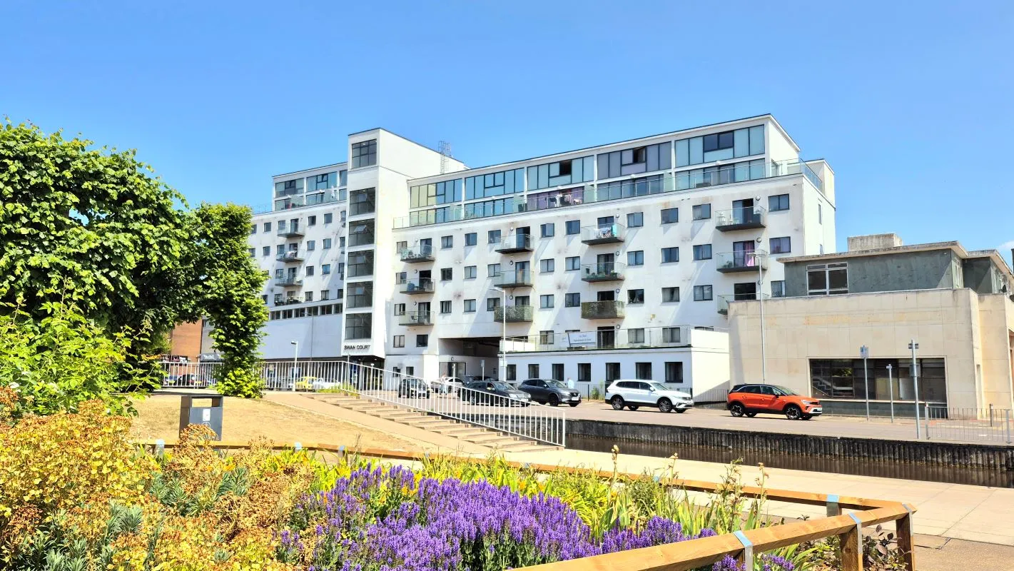 Swan Court, Hemel Hempstead, Hertfordshire, HP1 1DS - Online Auctions