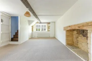 Property for Auction in Bedfordshire and Buckinghamshire - 50 Cross Tree Road, Wicken, Milton Keynes, Northamptonshire MK19 6BT