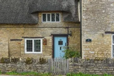 Property for Auction in Bedfordshire and Buckinghamshire - 50 Cross Tree Road, Wicken, Milton Keynes, Northamptonshire MK19 6BT