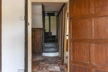 Property for Auction in Bedfordshire and Buckinghamshire - 50 Cross Tree Road, Wicken, Milton Keynes, Northamptonshire MK19 6BT