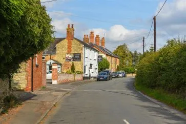 Property for Auction in Bedfordshire and Buckinghamshire - 50 Cross Tree Road, Wicken, Milton Keynes, Northamptonshire MK19 6BT