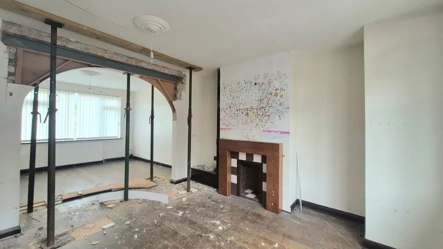 Property for Auction in Bedfordshire and Buckinghamshire - 10 Runfold Avenue, Luton LU3 2EH