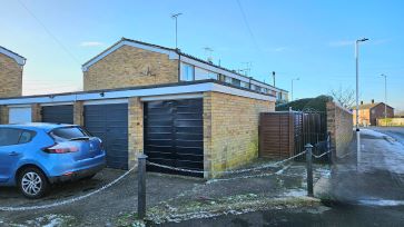 Property for Auction in Bedfordshire and Buckinghamshire - Garage, Victoria Street, Dunstable, Bedfordshire