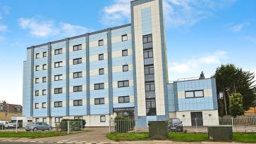 Property for Auction in Bedfordshire and Buckinghamshire - Flat 6, Hampden House, Hitchin Road, ARLESEY, Bedfordshire SG15 6AR