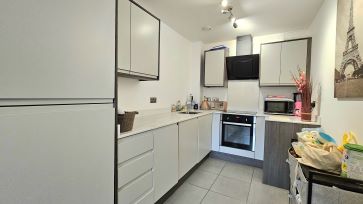 Property for Auction in Bedfordshire and Buckinghamshire - Flat 6, Hampden House, Hitchin Road, ARLESEY, Bedfordshire SG15 6AR