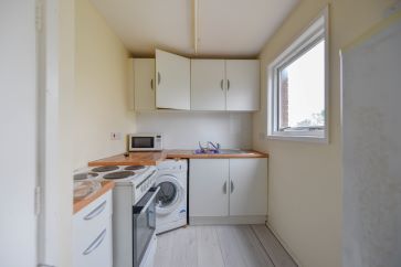 Property for Auction in Bedfordshire and Buckinghamshire - 28 Norbrek, Two Mile Ash, Milton Keynes, Buckinghamshire