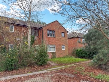Property for Auction in Bedfordshire and Buckinghamshire - 28 Norbrek, Two Mile Ash, Milton Keynes, Buckinghamshire