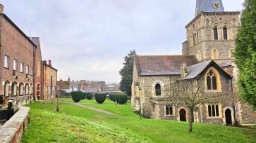 Property for Auction in Bedfordshire and Buckinghamshire - Flat 4, 57A High Street, Hemel Hempstead, Hertfordshire