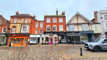 Property for Auction in Bedfordshire and Buckinghamshire - Flat 4, 57A High Street, Hemel Hempstead, Hertfordshire