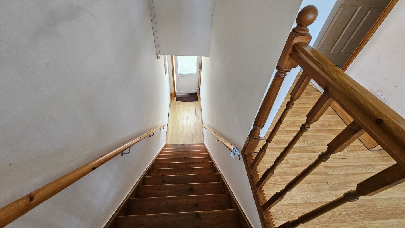 Biscot Road, Luton, Bedfordshire, LU3 1AH - Online Auctions