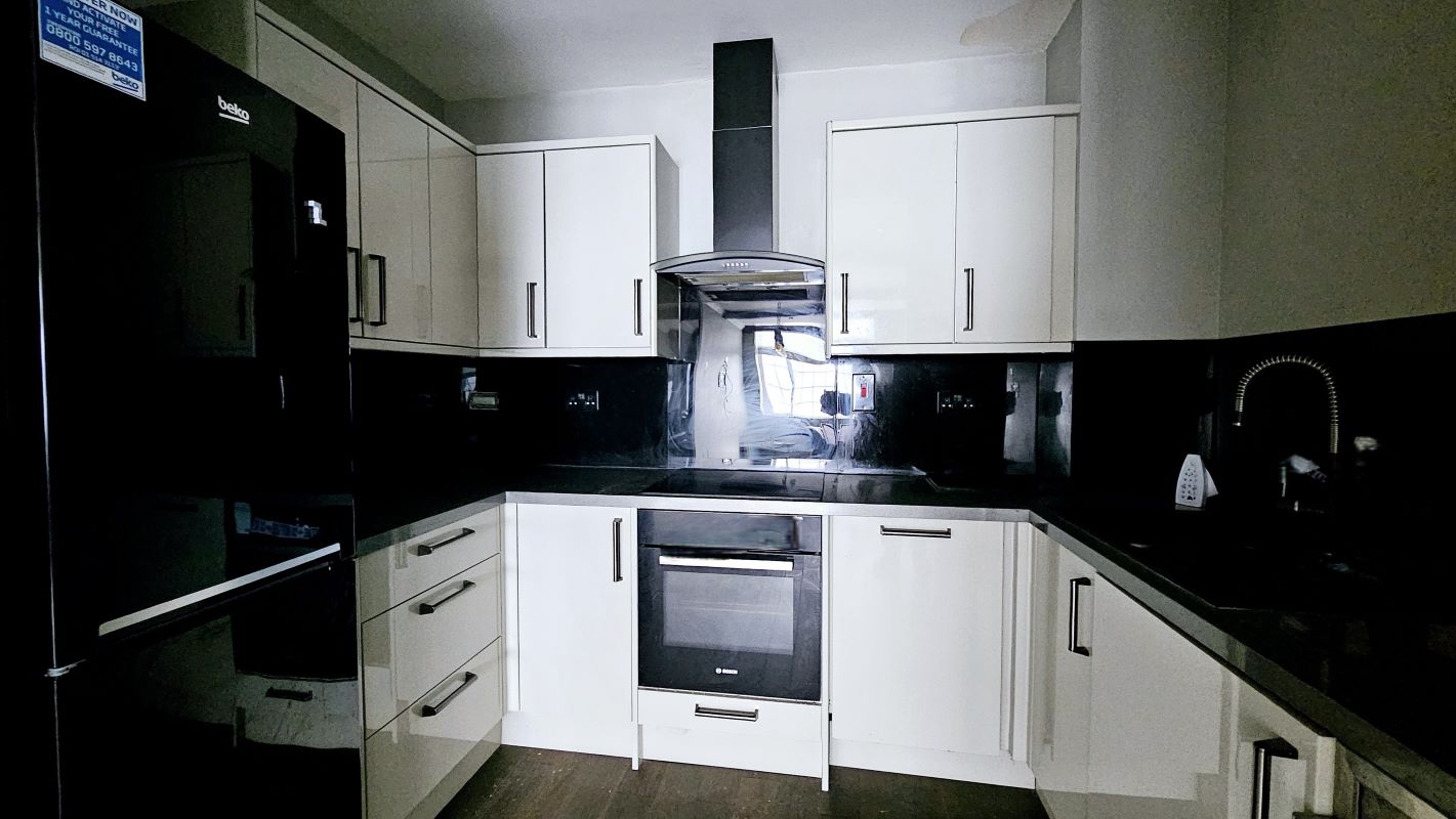 Hatton Place, Luton, Bedfordshire, LU2 0FB - Online Auctions