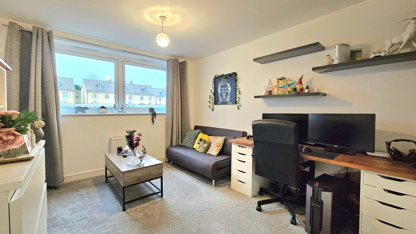 Hampden House, ARLESEY, Bedfordshire, SG15 6AR - Online Auctions