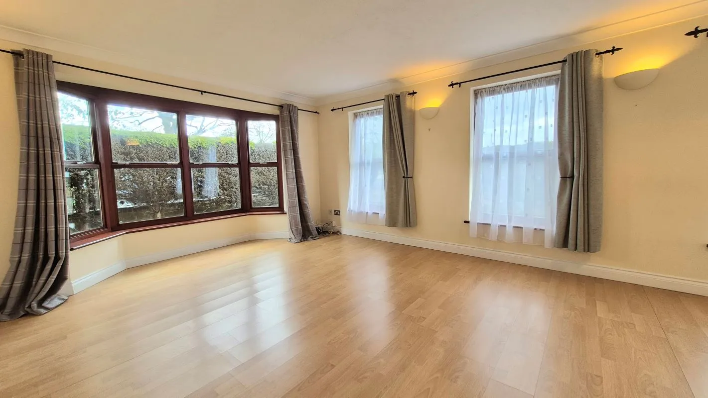 Spenser House, Aylesbury, Buckinghamshire, HP21 9LL - Online Auctions